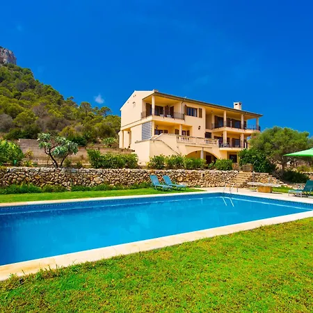 Na Penyal Villa *